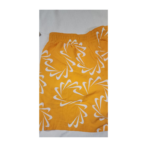 nike swim trunks Xl men orange - Picture 7 of 9